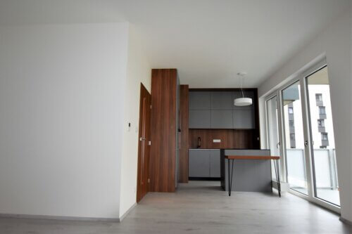 Pronájem bytu 1+kk, 37 m2 s balkonem 4m2, Brno na ulici Sportovní